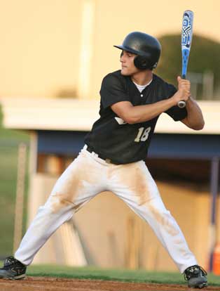 Hunter Mayall went 4-for-5 in Bryant's 13-8 win over Texarkana Sunday. (Photo by Rick Nation)