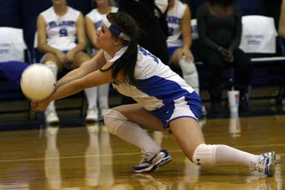 Sydney Manley digs one up. (Photo by Rick Nation)