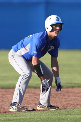 Brandan Warner leads off second after his seventh-inning RBI double. (Photo by Rick Nation)