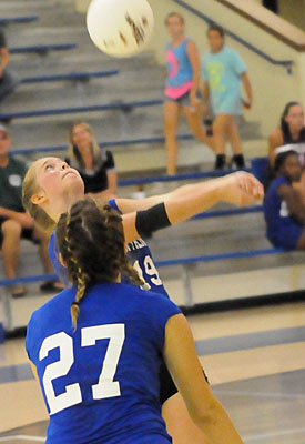 Grace Sams (19) and Grace Camferdam (27). (Photo by Kevin Nagle)